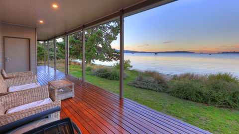 Tides Reach - Essentially Tas Dover - Perths Hotel 1