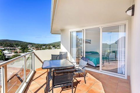 Barrington Unit 814 / 43 45 Shoal Bay Road - Perths Hotel 7
