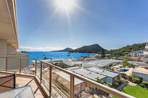 Barrington Unit 814 / 43 45 Shoal Bay Road - Perths Hotel 4