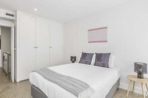 BOUTIQUE STAYS - Brighton By The Sea - Perths Hotel 5