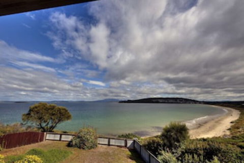 Stones Throw - Perths Hotel 0