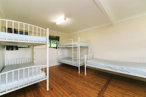 Reflections Holiday Parks Killalea - Perths Hotel 2