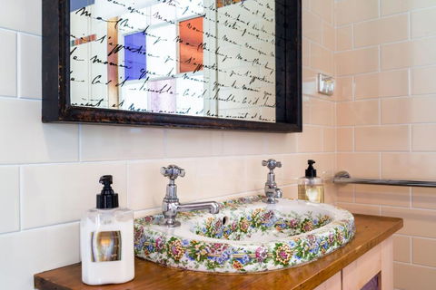 LUSH On Lurline - Perths Hotel 2
