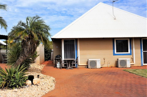 Osprey Holiday Village Unit 213 / 1 Bedroom - Perths Hotel 2