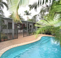 1 / 121 Park Crescent Coolum Beach - Perths Hotel