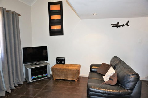 Osprey Holiday Village Unit 113 / 2 Bedroom - Perths Hotel 6