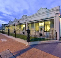 Aloha Central Premium Studios - Perths Hotel