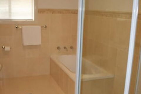 Breakaway Apartments - Perths Hotel 7