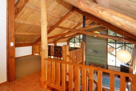 Bush N Waves - Perths Hotel 1