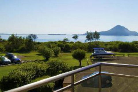 2 Bedroom Apartment Commodore Unit 3 6 Intrepid Close - Perths Hotel 0