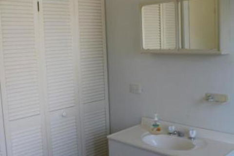 Beach Shack On Calton - Perths Hotel 3