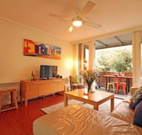 Colour Pop - Rejuvenate Stays - Perths Hotel
