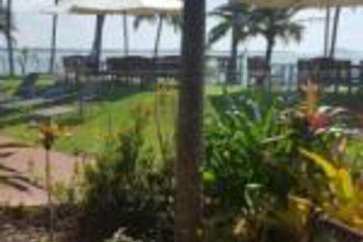 Eimeo QLD Perths Hotel