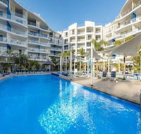 2 BDR / Apt / Foxtel / WiFi / Pool / parking / Spa / Hervey Bay - Perths Hotel