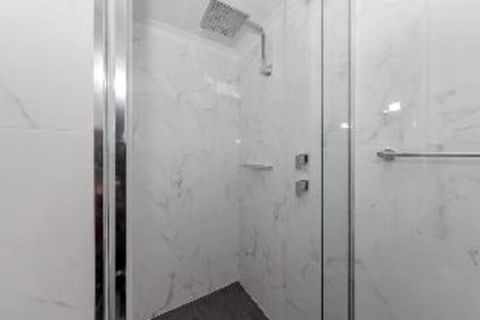 3 Bedroom Apartment Bay Parklands Unit 27 - Perths Hotel 1