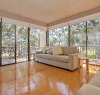 2 Bedroom Apartment Magnus Gardens Unit 15 - Perths Hotel
