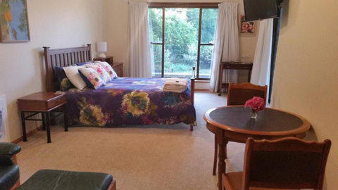 Beezneez B & B - Perths Hotel 2