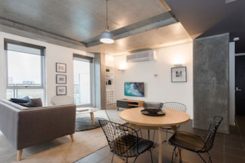 Luxury East Melbourne Apartment - Perths Hotel 0