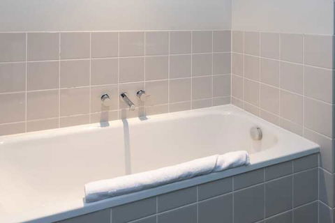 Luxury East Melbourne Apartment - Perths Hotel 2