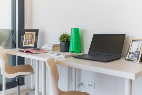 Olympus Wolli Crk 5.11 - Perths Hotel 1