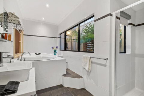 About Time Retreats Studio Seven - Perths Hotel 6