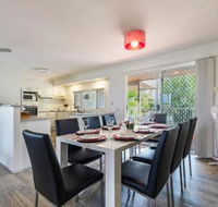 Noosa Home - Perths Hotel