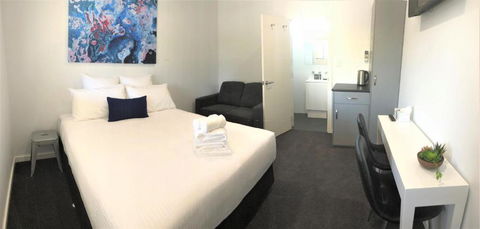 The Avenue Inn - Perths Hotel 1