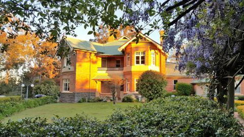 Blair Athol Boutique Hotel & Day Spa - Perths Hotel 0