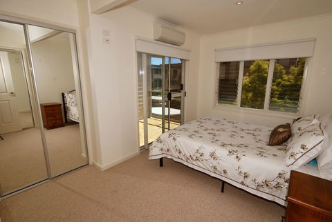 Florida Unit 4 Shoal Bay - Perths Hotel 6
