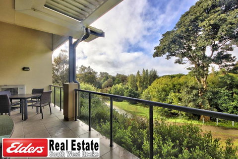 Front Creek Unit No 5 - Perths Hotel 6