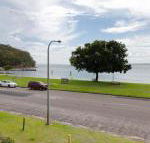 2 Little Hut 20 Kurrawa Close Stunning water views of Little Beach - Perths Hotel