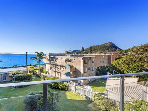 Bella Vista Unit 20 / 19 Shoal Bay Road - Perths Hotel 0