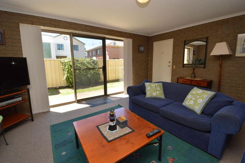 Kanandah 1 - Perths Hotel 2