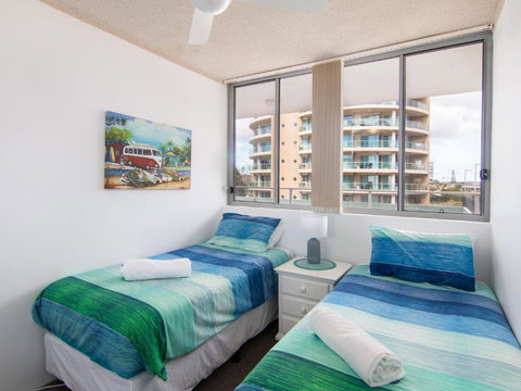 Oceanic 1 On Forster Main Beach! - Perths Hotel 1