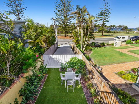 KINGY BEACH HOUSE At 162 - Perths Hotel 5