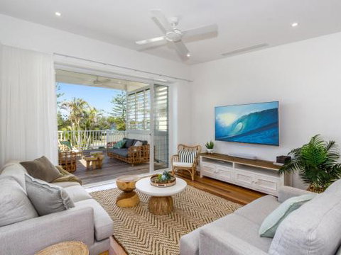 KINGY BEACH HOUSE At 162 - Perths Hotel 6