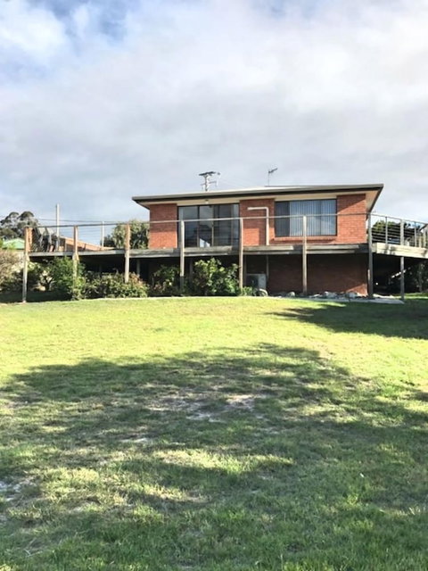 Seahouse - Perths Hotel 0