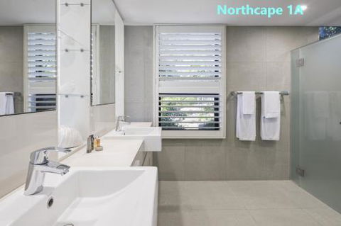 NEW Northcape 1 Ocean Front 2 Bedroom Choose Between 2 Properties - Perths Hotel 0