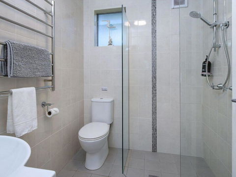 Kendalls Beach HideAway 3 Nights For Price Of 2 During Winter Months - Perths Hotel 2