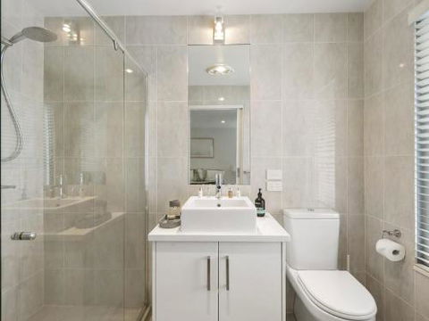 LOUTTIT BAY APARTMENT 2 Main Street With Wifi & Views - Perths Hotel 2