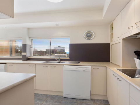 Garden Apartment At Forster Tower - Perths Hotel 5