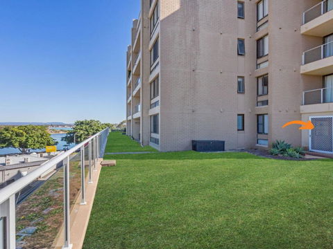 Garden Apartment At Forster Tower - Perths Hotel 4