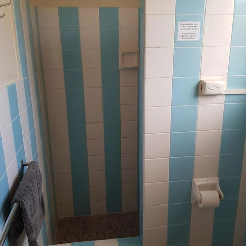 Billabong Motel - Perths Hotel 3