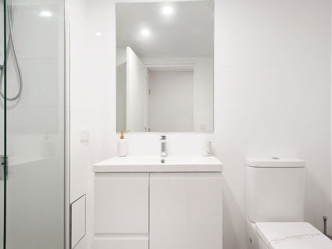The Shoal Unit 210 / 4 8 Bullecourt Street - Perths Hotel 1