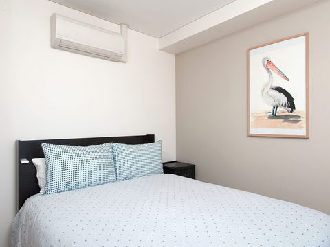 The Shoal Unit 210 / 4 8 Bullecourt Street - Perths Hotel 2