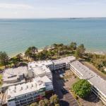 FAMILY ISLAND GETAWAY BEACHFRONT APARTMENT - Perths Hotel 0