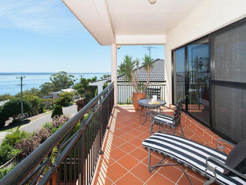 La CimaatNelson Bay - Perths Hotel 5
