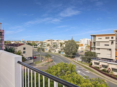 MAINSAIL8 - Mooloolaba Beach - Perths Hotel 0