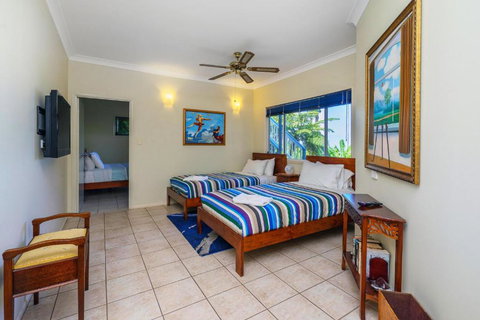 Cloud 9 Cliff Top Eagle Heights - Perths Hotel 6