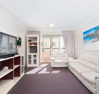 Whitesands Unit 213 Shoal Bay Road - Perths Hotel